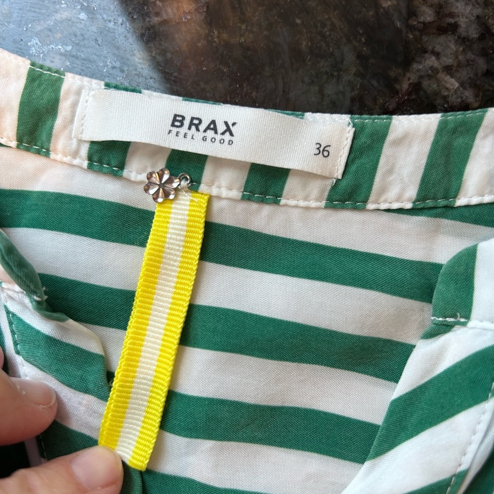 BRAX Feel Good Green and White Striped tunic blouse. US 4. Silky. EUC. Preppy. - Picture 8 of 12